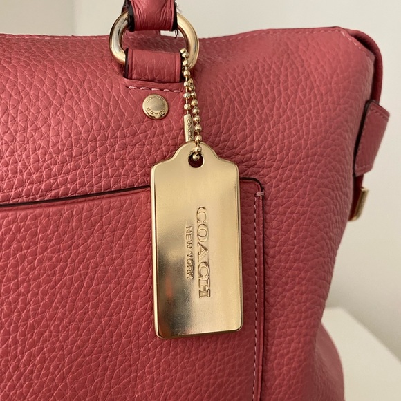 Coach beautiful leather handbag - Picture 4 of 6